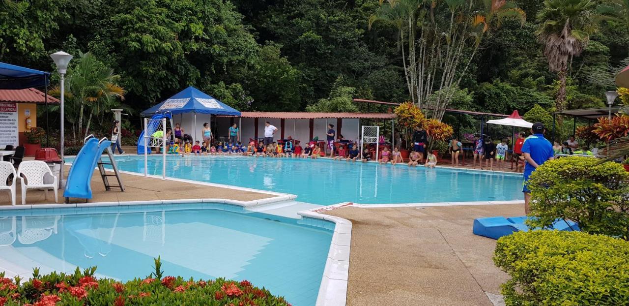 Balneario Chorillano Hotel Villavicencio Eksteriør billede