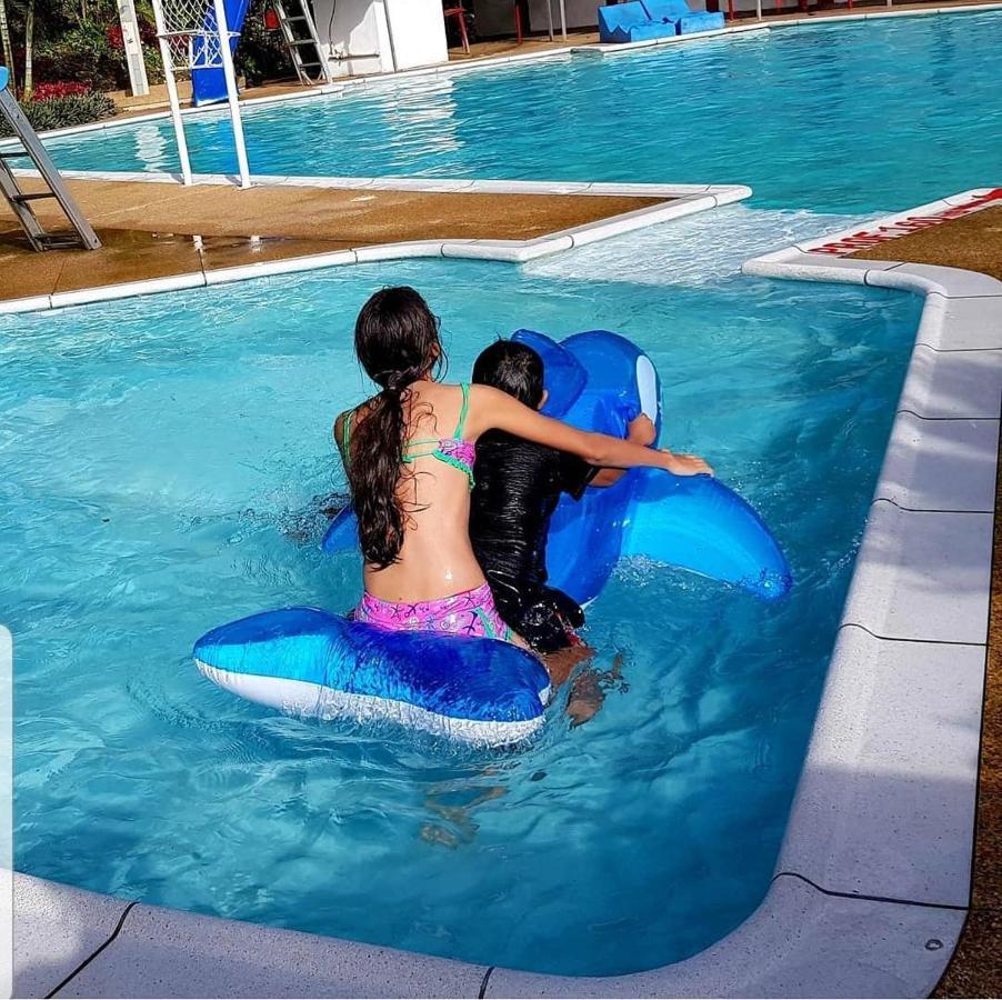 Balneario Chorillano Hotel Villavicencio Eksteriør billede